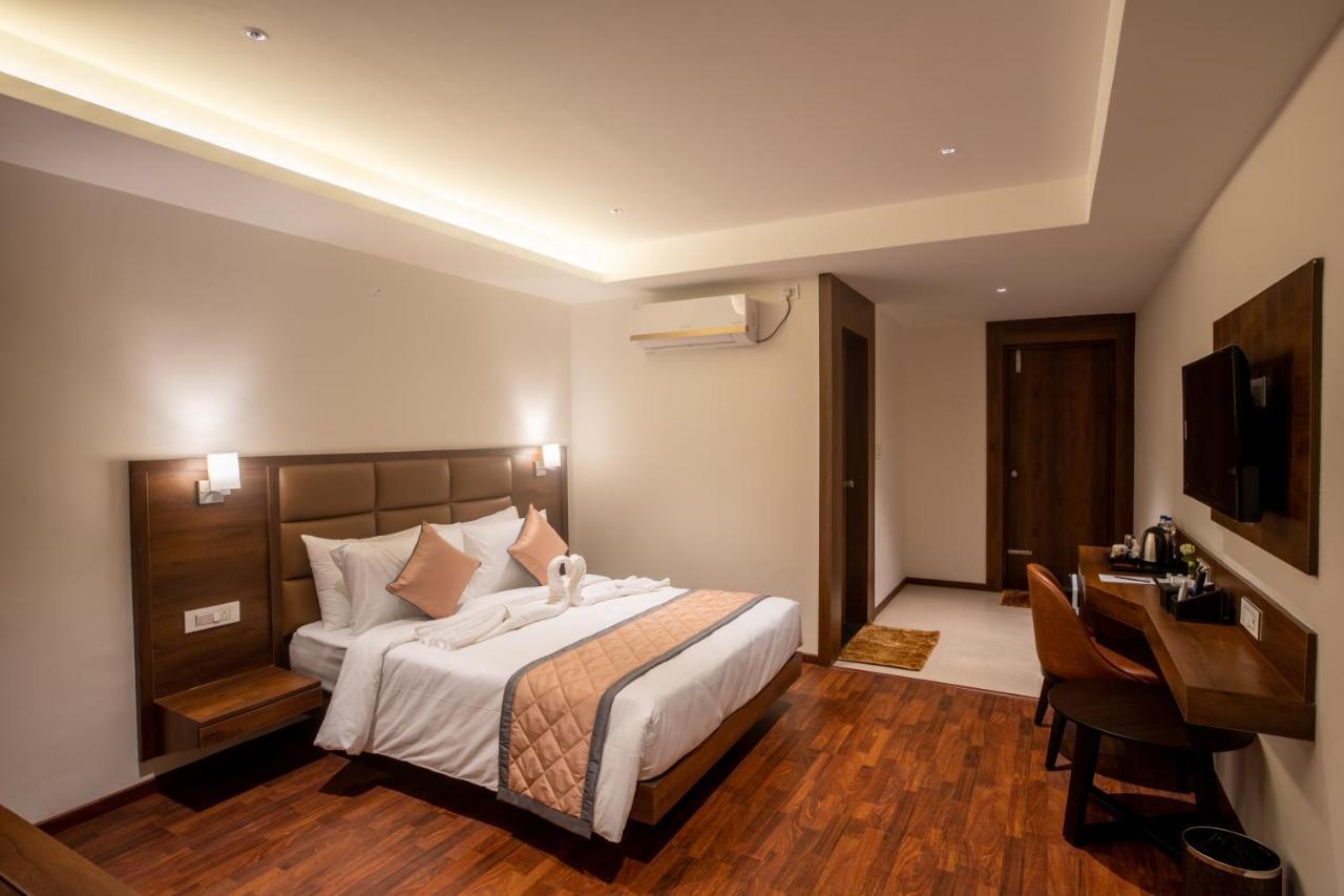 Golden Fortune Inn Hotel Bangalore Exterior photo