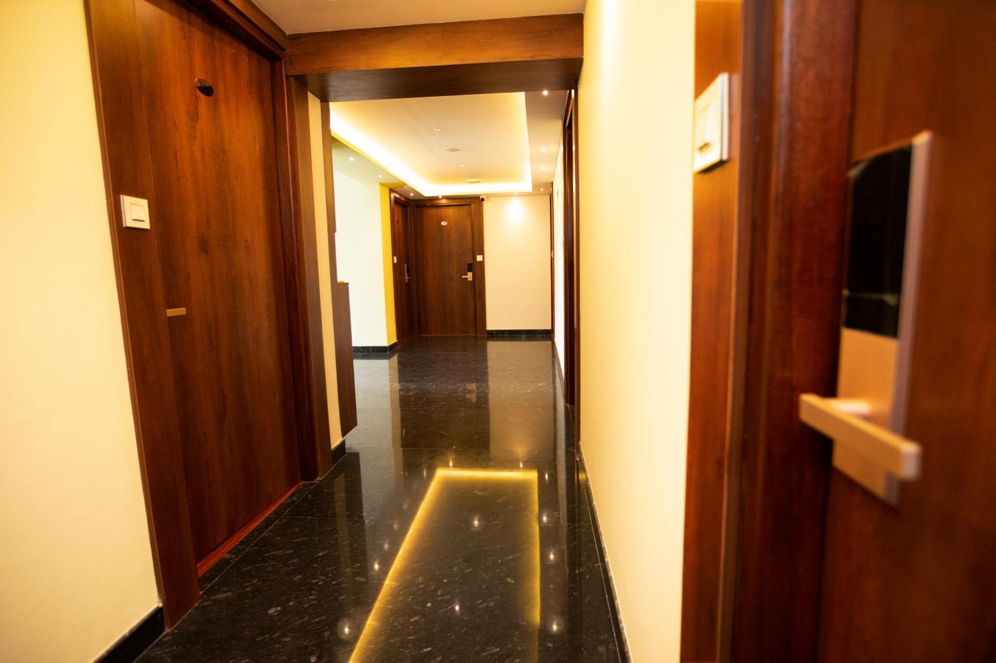 Golden Fortune Inn Hotel Bangalore Exterior photo
